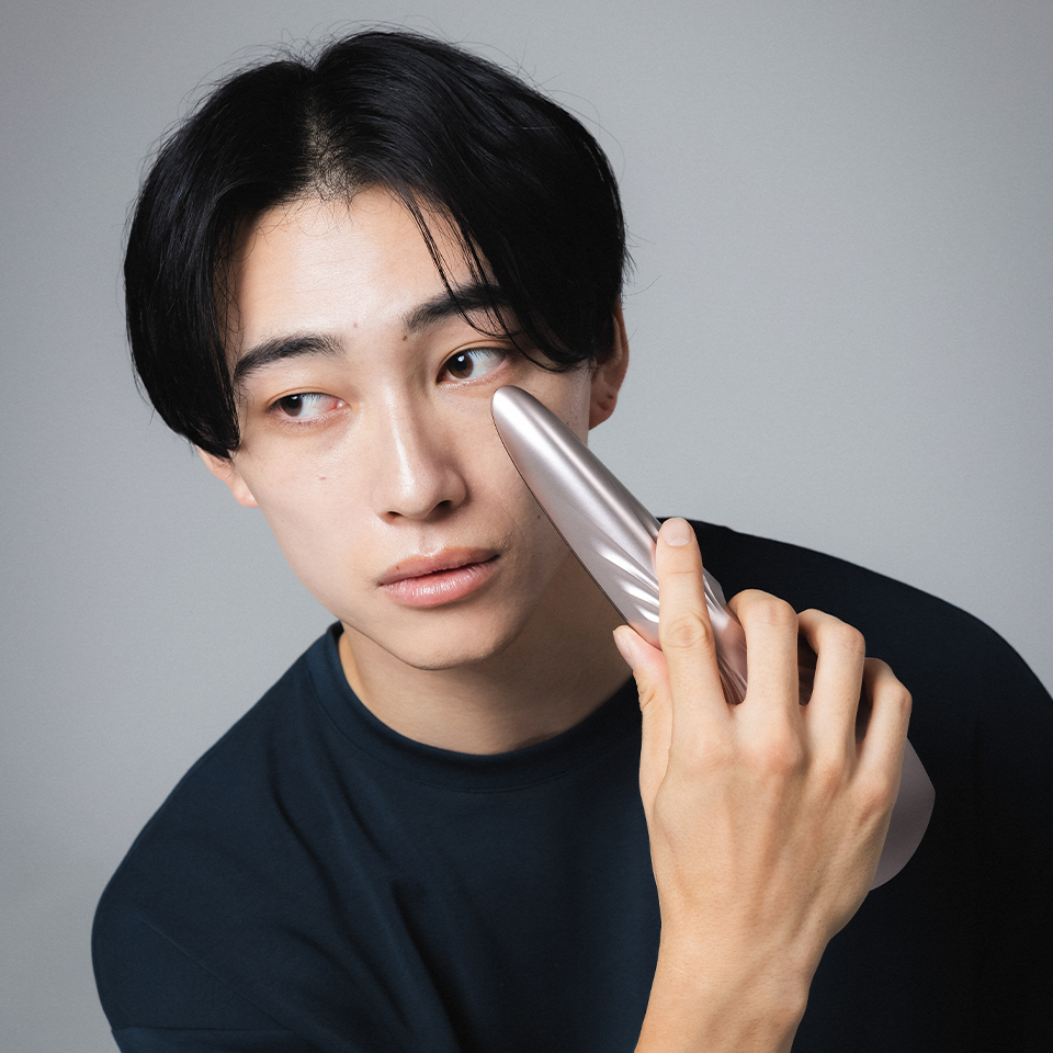 クリオネスパプラス｜EMS・LED・マイナスイオン搭載 美容ブラシ